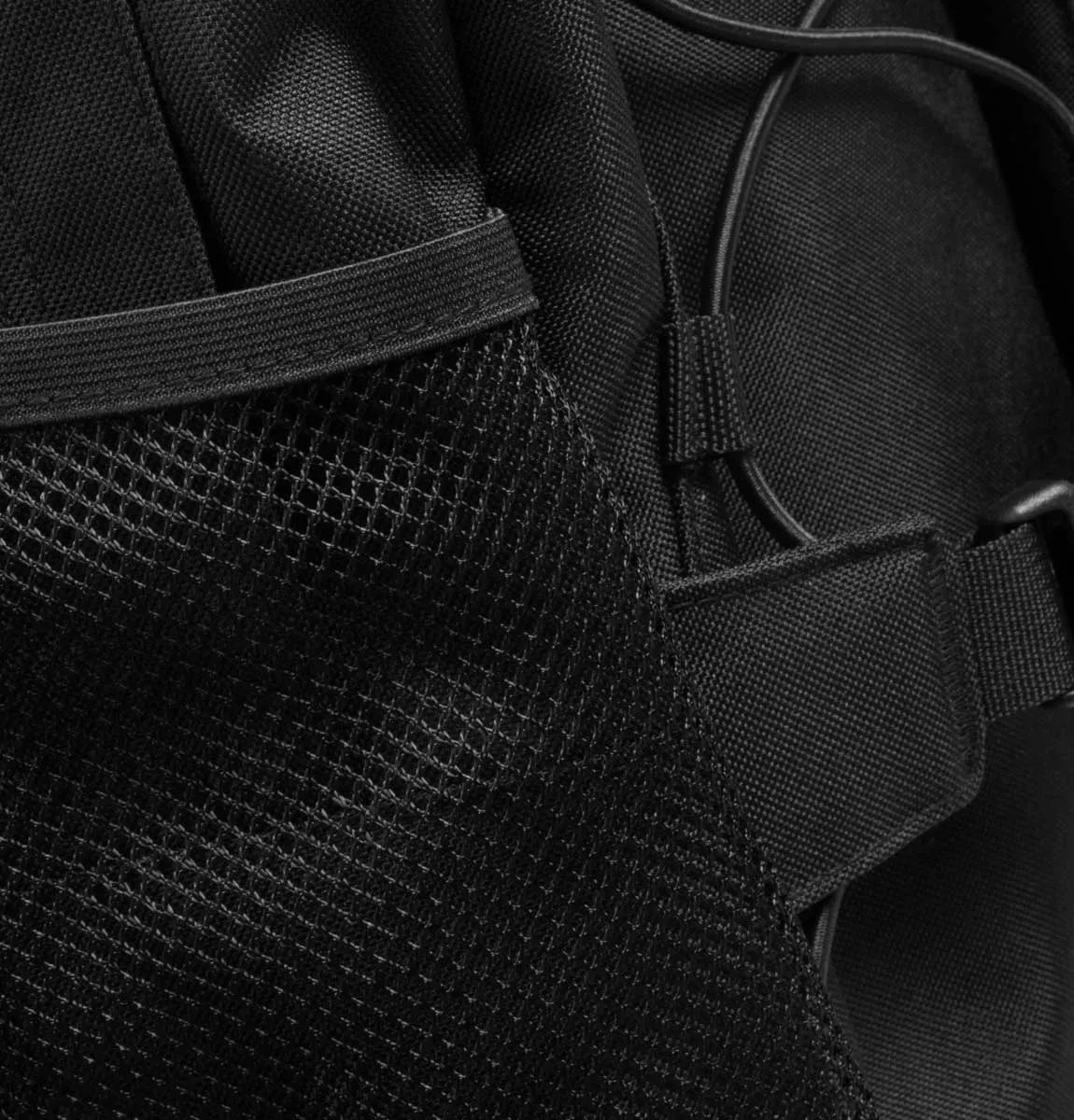 Carhartt WIP Kickflip Backpack – Black
