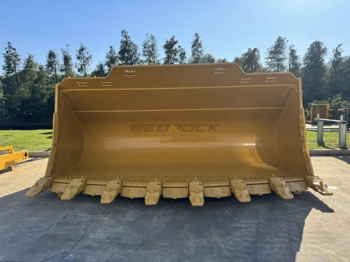 Loader Spade Nose Rock Bucket PIN ON, CAT 992K, 11.5m3, 199in, 5056mm
